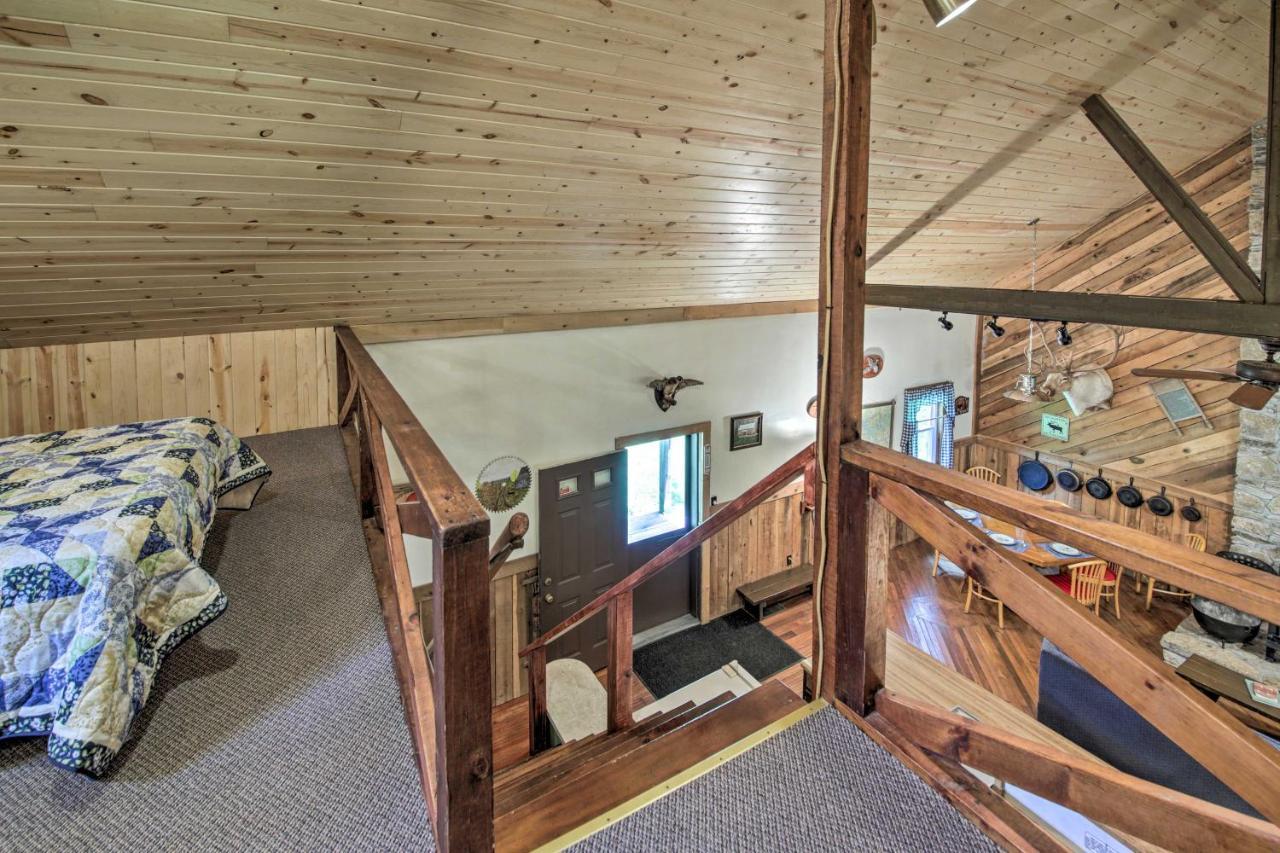 Waters Edge Retreat With Deck On Patoka Lake! Taswell Exterior foto